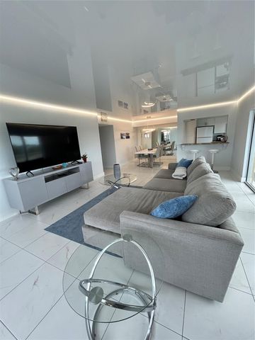 1200 Hibiscus Ave 502, Pompano Beach, FL 33062