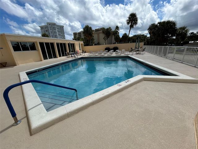 1200 Hibiscus Ave 502, Pompano Beach, FL 33062