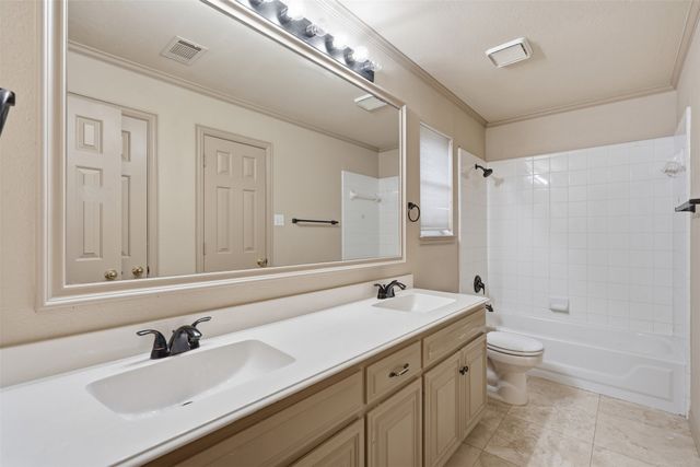3318 Summergrove Drive, Arlington, TX 76001