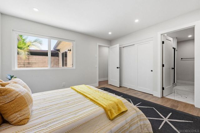 3738 Hickory Way, Oceanside, CA 92057