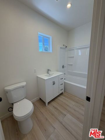 5342 Don Pio Drive, Los Angeles, CA 91364