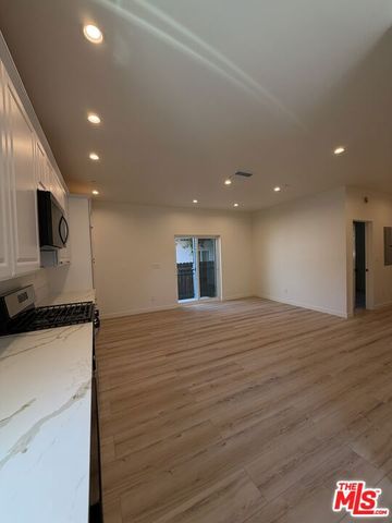 5342 Don Pio Drive, Los Angeles, CA 91364