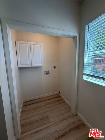 5342 Don Pio Drive, Los Angeles, CA 91364
