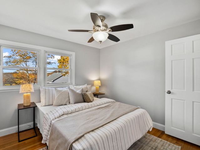 27 Hodgkins Rd, Rockport, MA 01966