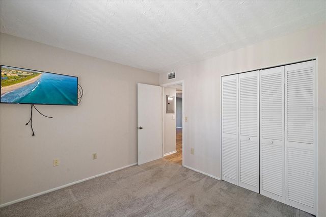 7742 EAGLE CREEK DRIVE 7524, Sarasota, FL 34243