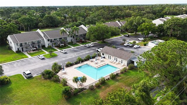 7742 EAGLE CREEK DRIVE 7524, Sarasota, FL 34243
