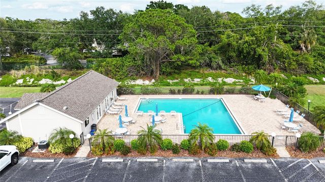 7742 EAGLE CREEK DRIVE 7524, Sarasota, FL 34243