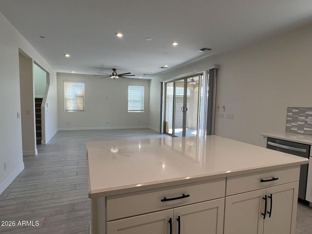 13359 W EAGLE FEATHER Road, Peoria, AZ 85383