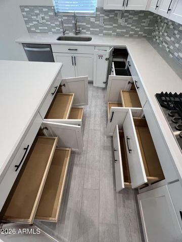 13359 W EAGLE FEATHER Road, Peoria, AZ 85383