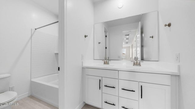 13359 W EAGLE FEATHER Road, Peoria, AZ 85383