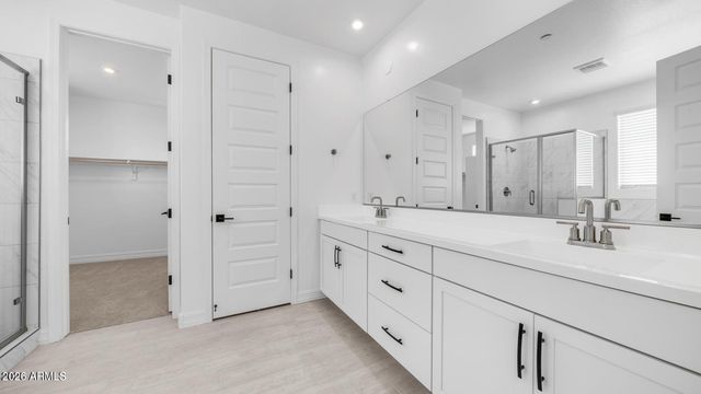 13359 W EAGLE FEATHER Road, Peoria, AZ 85383