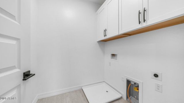 13359 W EAGLE FEATHER Road, Peoria, AZ 85383