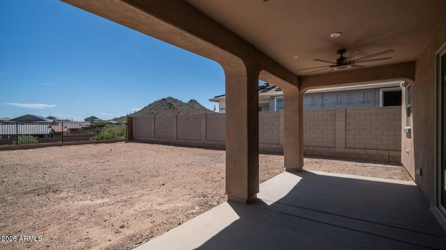 13359 W EAGLE FEATHER Road, Peoria, AZ 85383