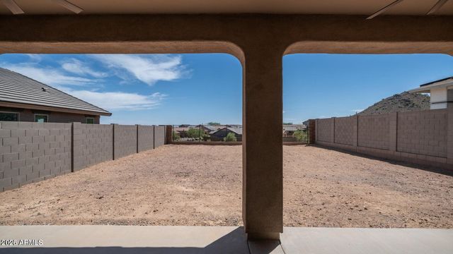 13359 W EAGLE FEATHER Road, Peoria, AZ 85383