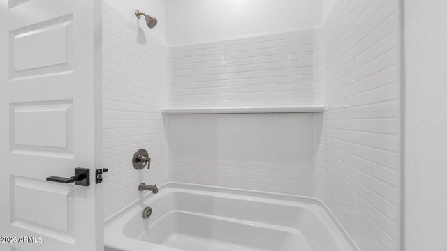 13359 W EAGLE FEATHER Road, Peoria, AZ 85383