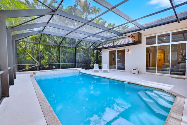 2445 Eagle Run Way, Weston, FL 33327