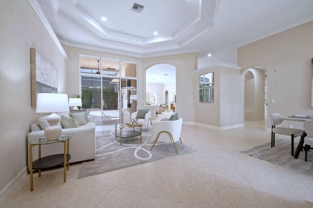 2445 Eagle Run Way, Weston, FL 33327