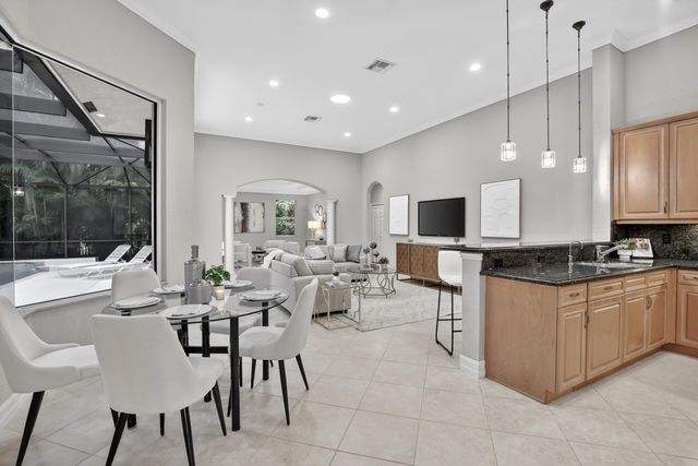 2445 Eagle Run Way, Weston, FL 33327