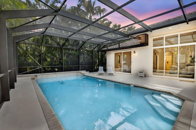 2445 Eagle Run Way, Weston, FL 33327