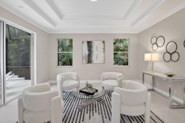 2445 Eagle Run Way, Weston, FL 33327