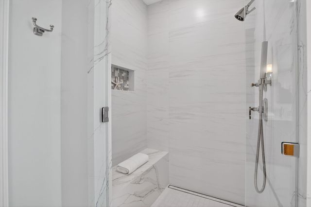 2445 Eagle Run Way, Weston, FL 33327