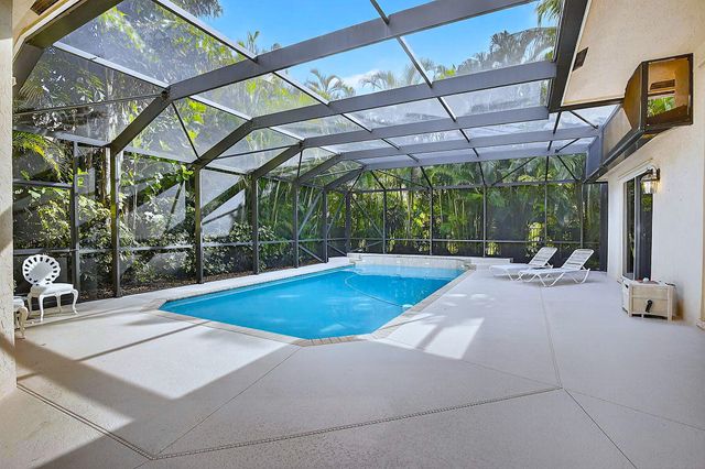 2445 Eagle Run Way, Weston, FL 33327