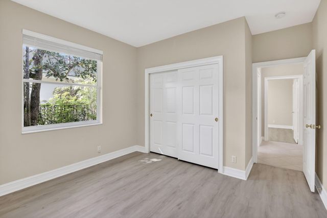 2445 Eagle Run Way, Weston, FL 33327