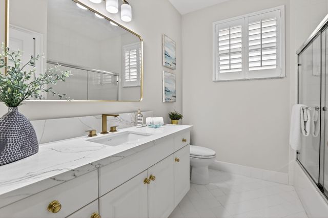 2445 Eagle Run Way, Weston, FL 33327