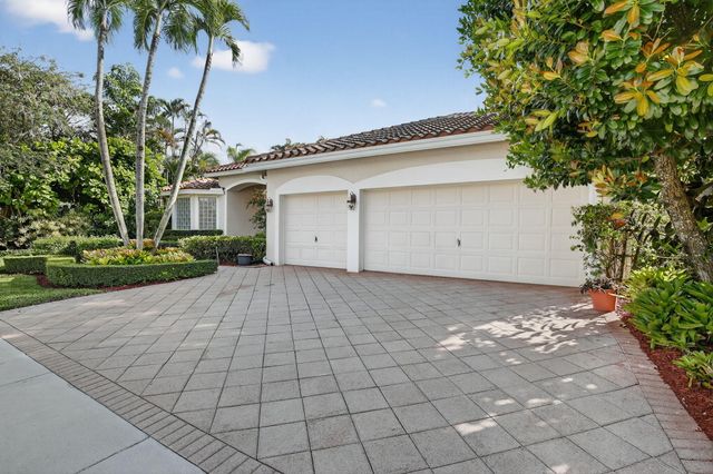 2445 Eagle Run Way, Weston, FL 33327