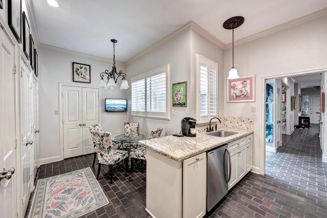 7625 Olympia Drive, Houston, TX 77063