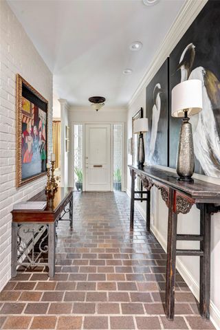 7625 Olympia Drive, Houston, TX 77063