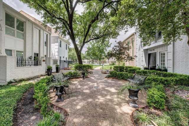 7625 Olympia Drive, Houston, TX 77063