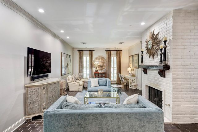 7625 Olympia Drive, Houston, TX 77063