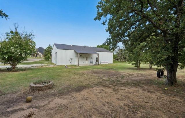 32700 Tincup Drive, Shawnee, OK 74804