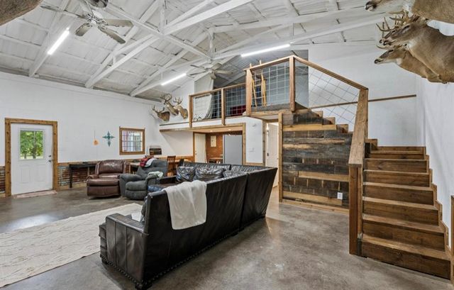 32700 Tincup Drive, Shawnee, OK 74804
