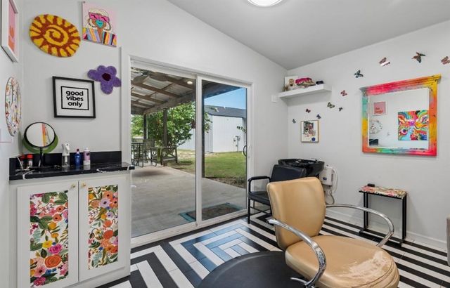 32700 Tincup Drive, Shawnee, OK 74804
