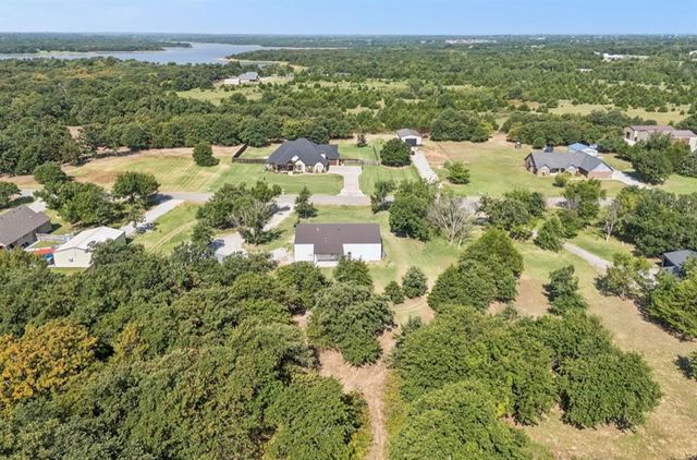 32700 Tincup Drive, Shawnee, OK 74804
