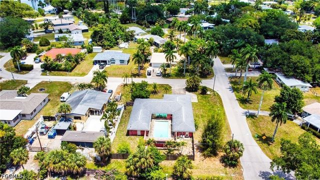 4240 Riverview RD, Fort Myers, FL 33905
