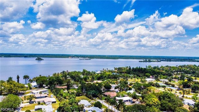 4240 Riverview RD, Fort Myers, FL 33905