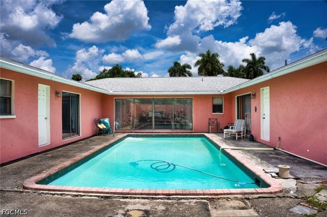 4240 Riverview RD, Fort Myers, FL 33905