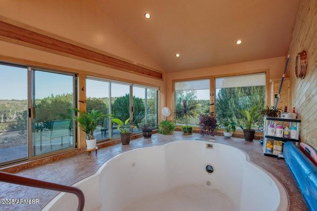 2225 STATE ROUTE 77 --, Show Low, AZ 85901