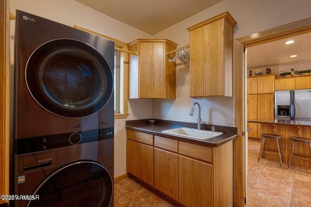 2225 STATE ROUTE 77 --, Show Low, AZ 85901