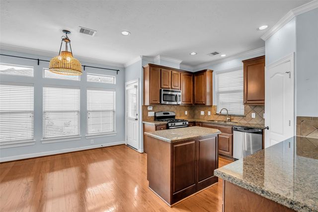 1821 Woodbend Village Court, Houston, TX 77055