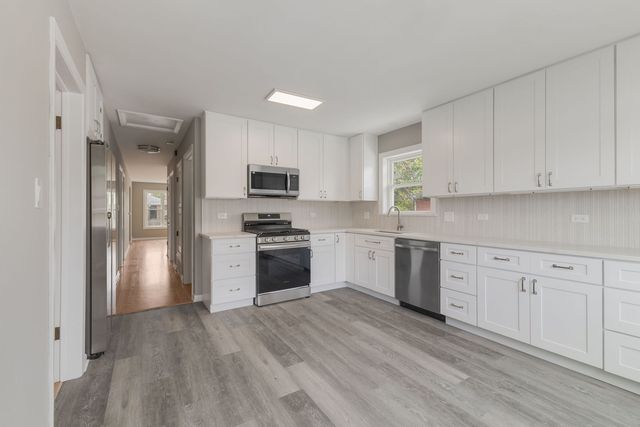 9120 26th Place, Brookfield, IL 60513