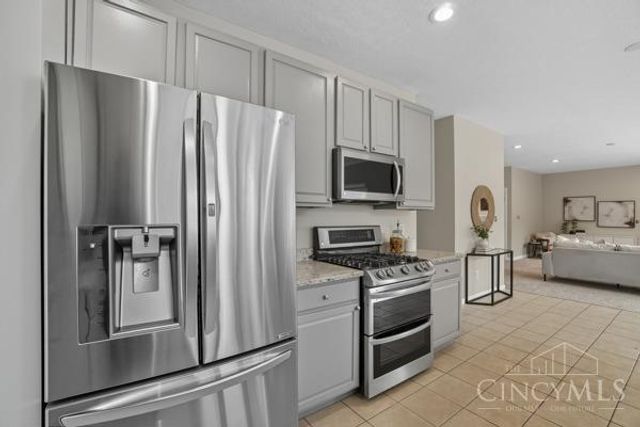 8422 Misty Shore Drive, West Chester, OH 45069