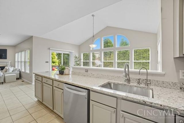 8422 Misty Shore Drive, West Chester, OH 45069