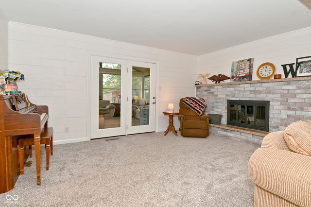 31 Robinwood Drive, Brownsburg, IN 46112