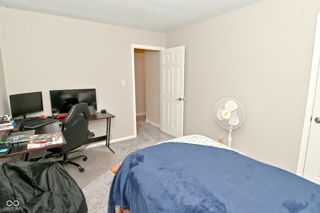 31 Robinwood Drive, Brownsburg, IN 46112