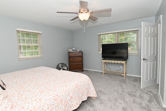 31 Robinwood Drive, Brownsburg, IN 46112