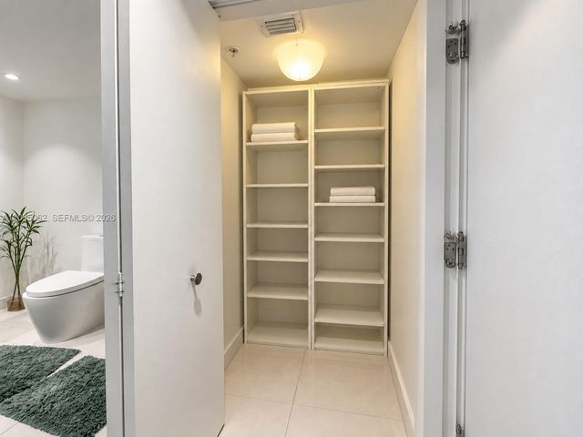 1133 102nd Street 403, Bay Harbor Islands, FL 33154